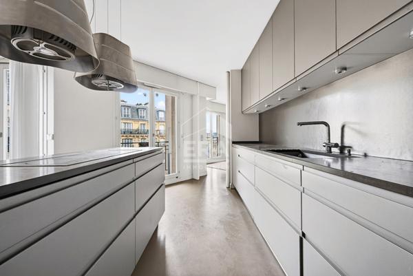 Duplex 6 pièces - 4 Chambres - Balcon