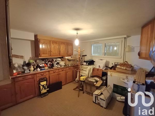 Maison à vendre 11 pièces 171 m² Courlon-sur-Yonne