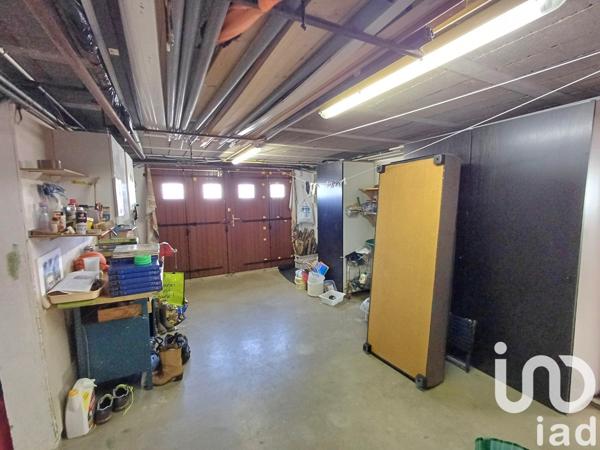 Maison à vendre 11 pièces 171 m² Courlon-sur-Yonne