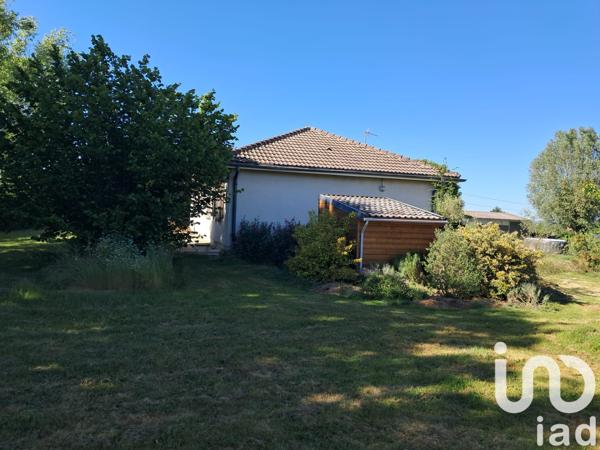 Maison à vendre 6 pièces 122 m² Commelle-Vernay