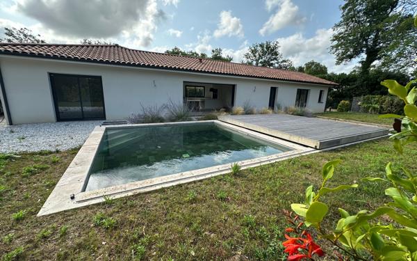 Maison à vendre    5 pièces •  Angresse