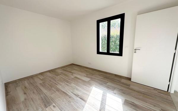 Maison à vendre    5 pièces •  Angresse