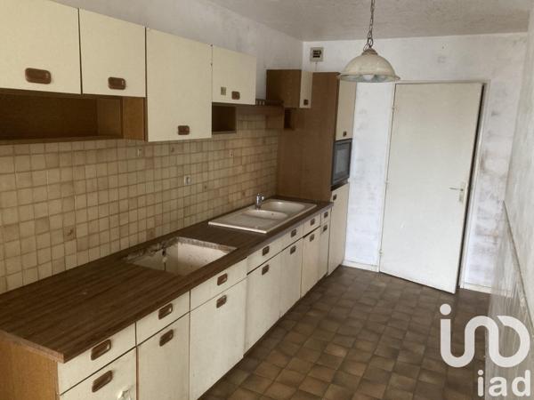 Appartement 3 pièces de 76 m² à Creil (60100)