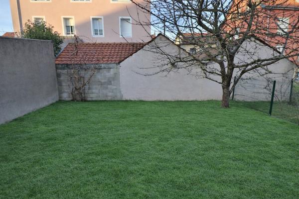 Appartement T3 avec jardin privé, terrasse et dépendance aménagée