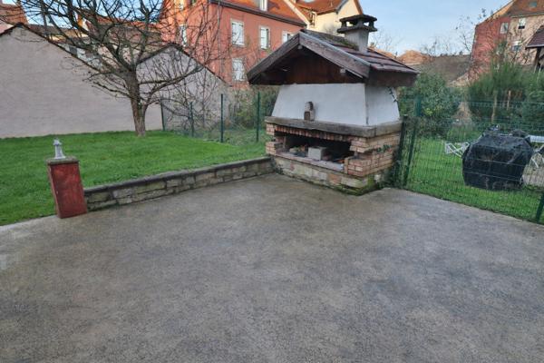 Appartement T3 avec jardin privé, terrasse et dépendance aménagée