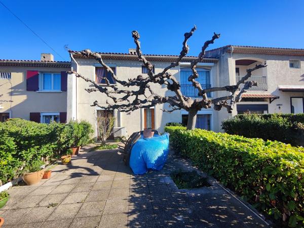 Chateauneuf-les-Martigues, villa T4 avec jardin et garage.