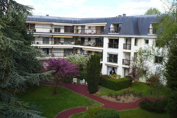 Bourg-la-Reine (92340) Résidence services seniors Hespérides Bourg la Reine appartement 3 pièces