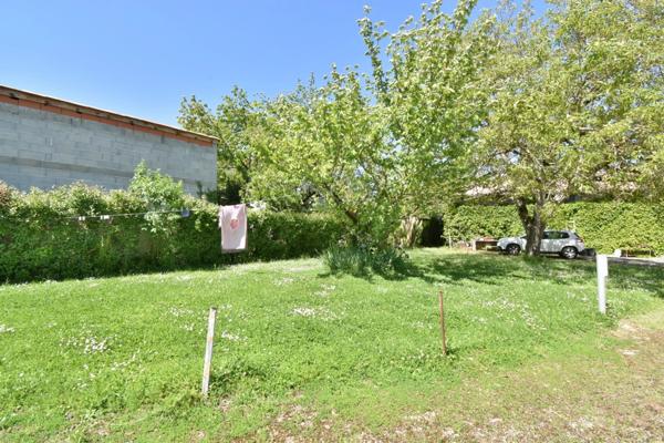 PUJOLS (47) – Havre de verdure et de projets, à deux pas de la vie active