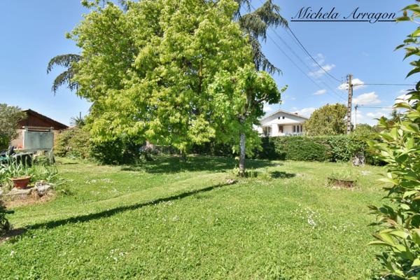 PUJOLS (47) – Havre de verdure et de projets, à deux pas de la vie active