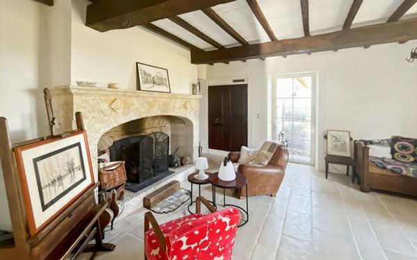 Maison à vendre    6 pièces •  Fleurance