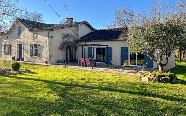 Maison à vendre    6 pièces •  Fleurance