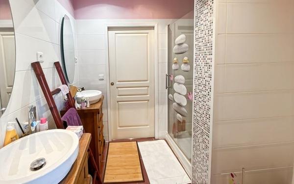 Maison à vendre    6 pièces •  Fleurance