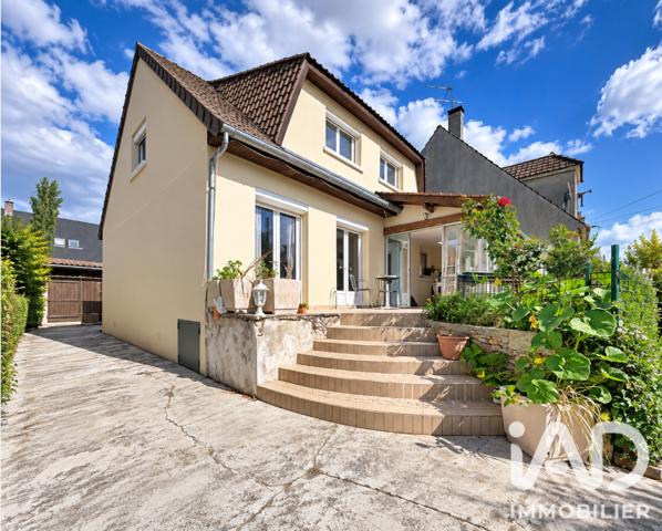 Maison à vendre 6 pièces 128 m² Ozoir-la-Ferrière