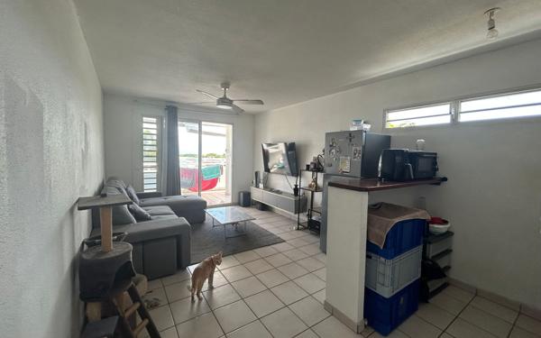 Appartement à vendre    2 pièces • 35,73 m2 Les Abymes