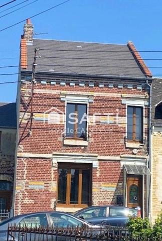 Maison de ville - pièces spacieuses - 2 chambres - jardin - garage