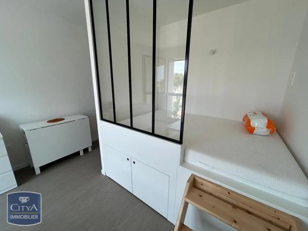 Appartement à louer 1 pièce 21.99m² Louviers (27400)