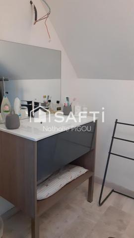 Immeuble avec local commercial