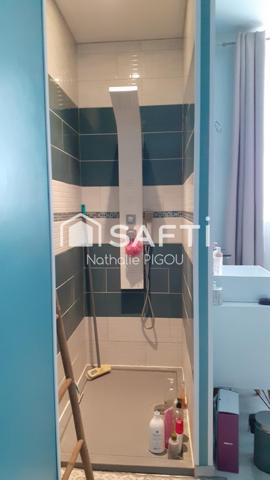 Immeuble avec local commercial