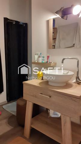 Immeuble avec local commercial