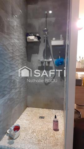 Immeuble avec local commercial