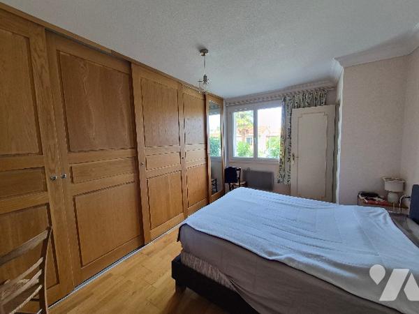 SAINT JULIEN DE CONCELLES Maison 6 chambres centre bourg