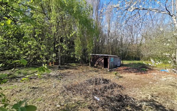 Terrain à vendre    Périgny