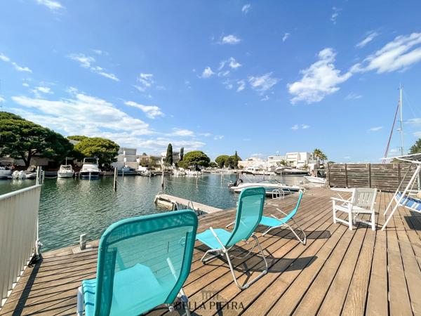 Marina d'angle en duplex de 119m²