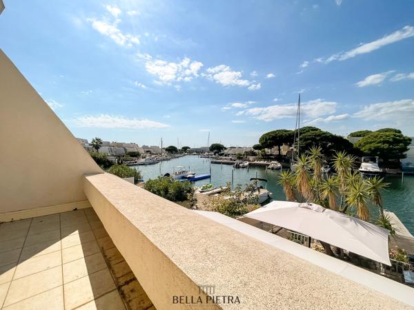 Marina d'angle en duplex de 119m²