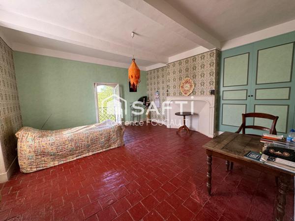 Maison gasconne en périphérie du village.