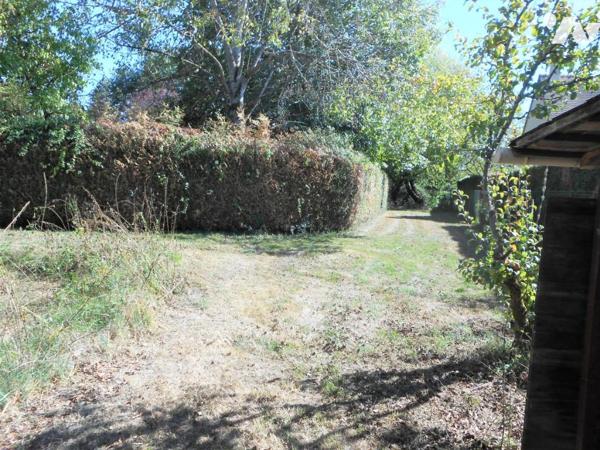 Terrain à bâtir d'environ 875 m² à RAMBOUILLET