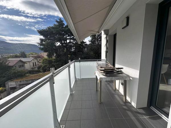 Location Appartement 3 pièces 61 m2 à Grenoble