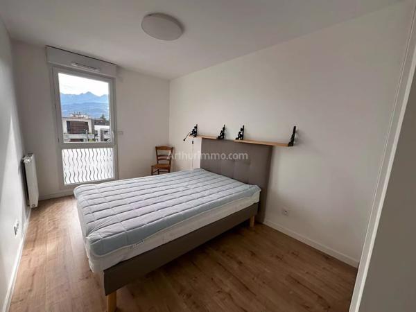 Location Appartement 3 pièces 61 m2 à Grenoble