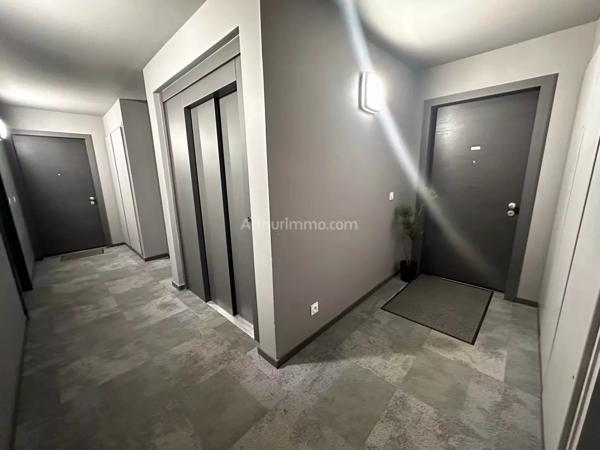 Location Appartement 3 pièces 61 m2 à Grenoble