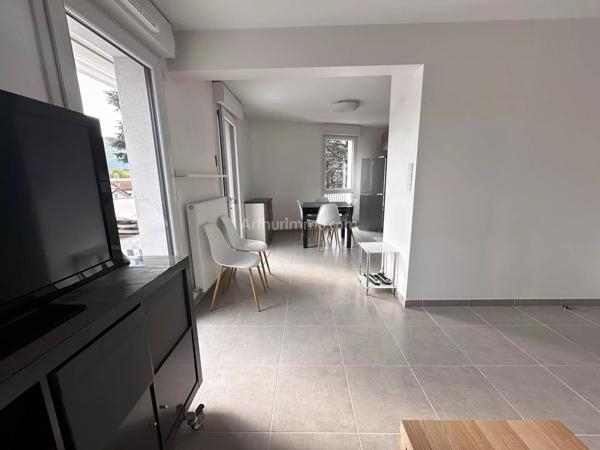 Location Appartement 3 pièces 61 m2 à Grenoble