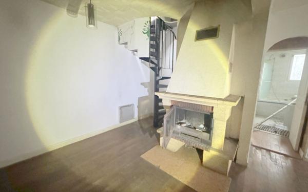 Maison à vendre    3 pièces •  Le Blanc-Mesnil