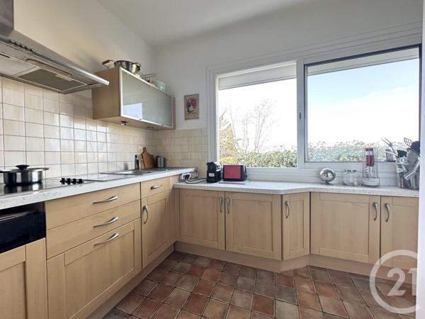 Maison à vendre  6 pièces - 175,04 m2 LE BEAUSSET - 83