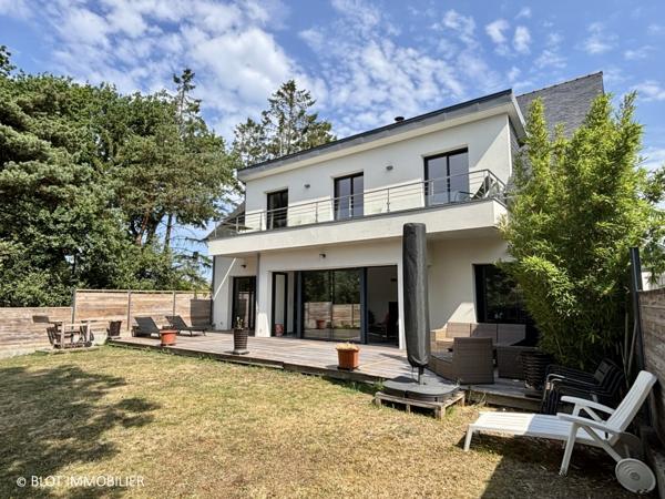 Maison 6 pièce(s)