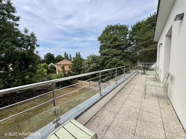 Maison 6 pièce(s)