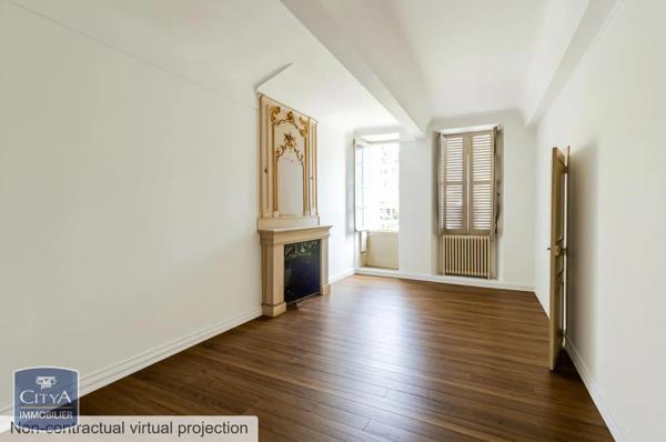 Appartement à vendre 5 pièces 127.54m² Tulle (19000)
