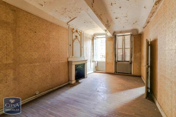 Appartement à vendre 5 pièces 127.54m² Tulle (19000)
