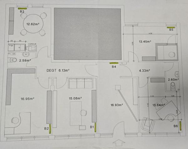 Hagondange (57300) SOUS COMPROMIS // Local commercial // 100m² // 1 accueil // 5 bureaux // 2 WC // Hagondange