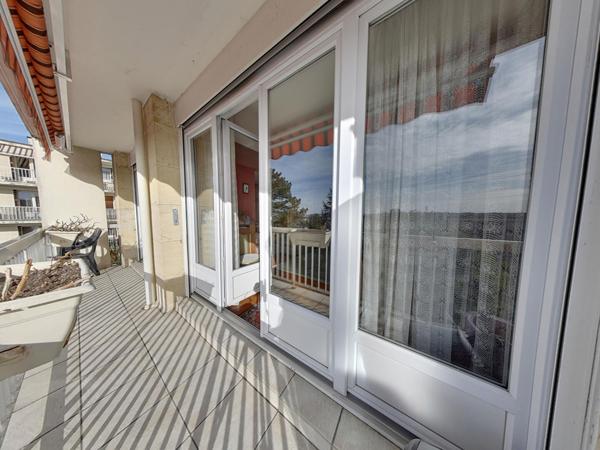 Appartement Bry Sur Marne 3 pièce(s) 63.02 m2 parking et cave
