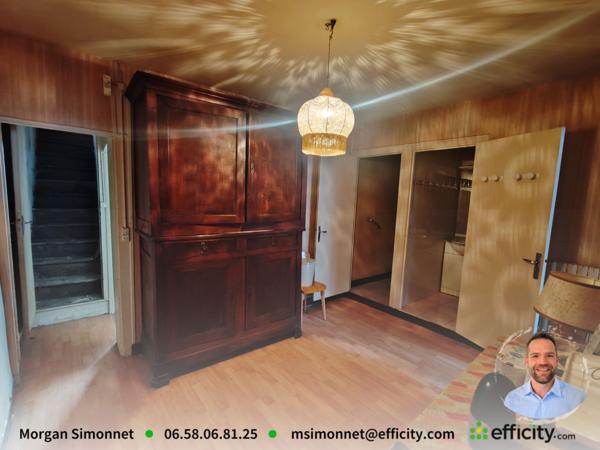 Maison 7 pièces - 218 m²