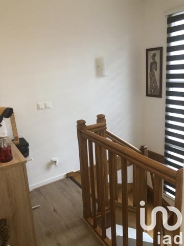 Appartement 4 pièces de 80 m² à Nemours (77140)