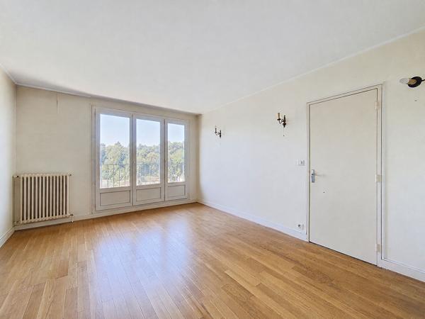 Appartement 3 pièces de 54.97 m² - Saint-Germain-en-Laye