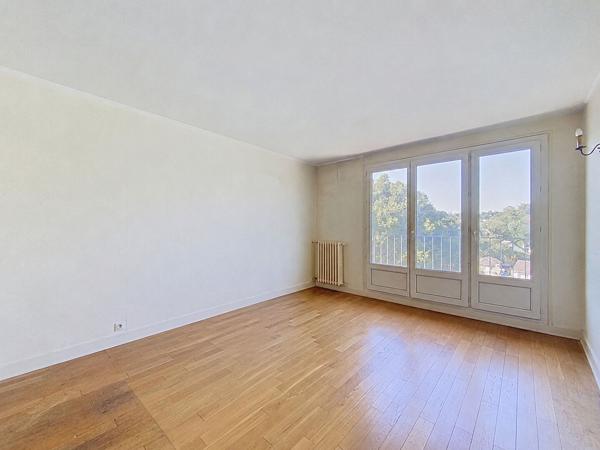 Appartement 3 pièces de 54.97 m² - Saint-Germain-en-Laye