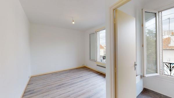 Appartement Maisons Alfort 1 pièce 18.77 m²