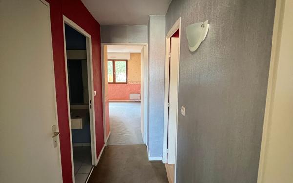 Appartement à vendre    3 pièces • 77 m2 Muret