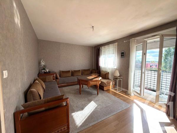 Appartement F2 à vendre  2 pièces - 48,57 m 2   LES MUREAUX  - 78