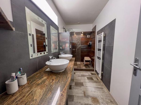 Agen, 3 logements dont 2 avec rentabilité et confort assurés